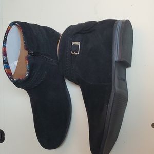 NWOT Mimnetonka Moccasins